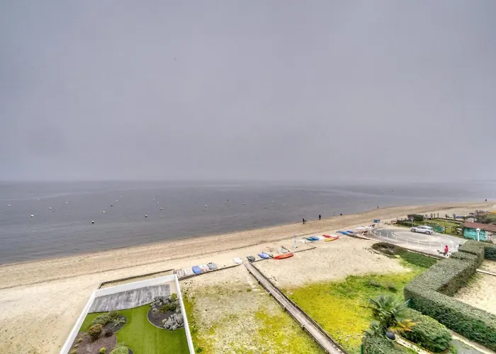 De Front De Appartement Arcachon